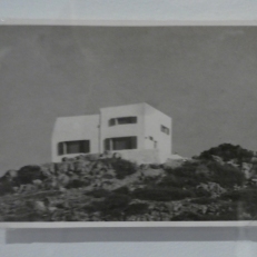 P1900324