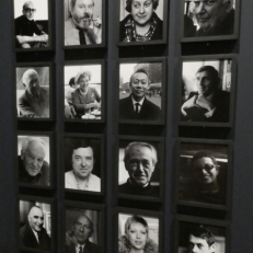 P1900341
