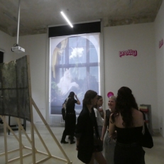 P1900533
