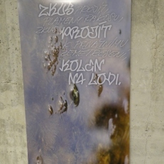 P1970136