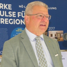 P1070438