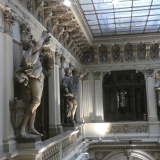 P2050992