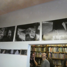 P1930499