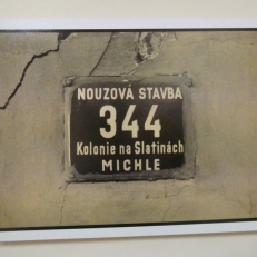 P1930956