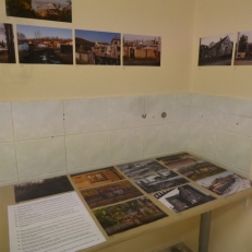 P1930972