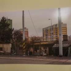 P1930977