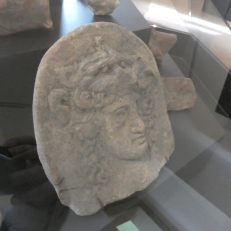 P1890189