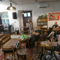 P1930528